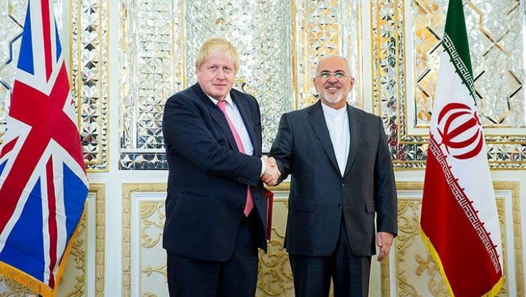 وزير خارجية بريطانيا يزور إيران سعيا لإطلاق سراح مواطنة محتجزة