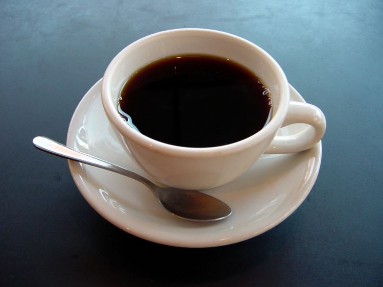 بدائل للقهوة لتتجنبوا الكافيين صباحاً