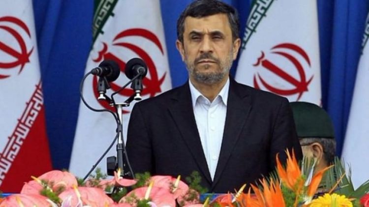 Əhmədinejad İran hakimiyyətinə 48 saat vaxt verdi