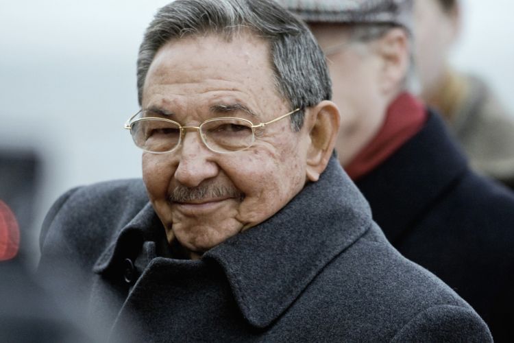 Рауль Кастро назвал Кубу непричастной к акустическим атакам на дипломатов США