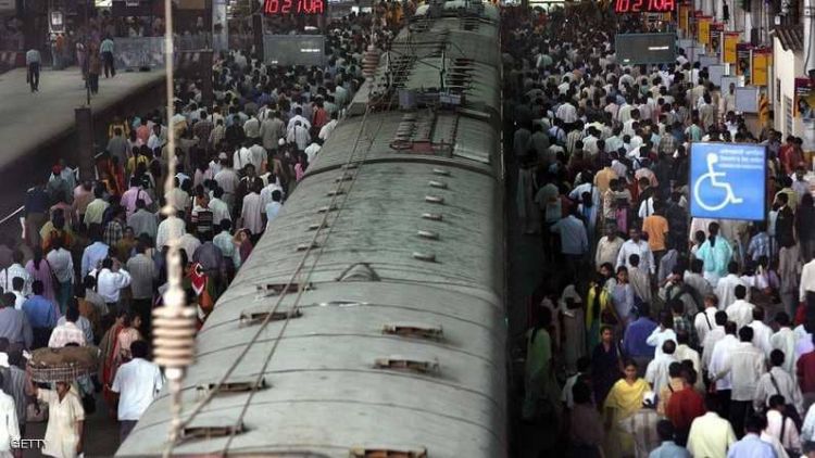 في الهند.. قطار مترو بدون سائق