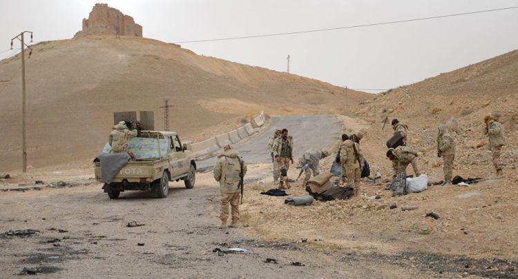 منسق العملية السلمية: مسلحو "داعش" يختبئون في مخيم "الركبان"
