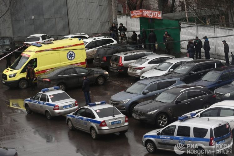 قتيل و3 جرحى بعملية احتجاز رهائن في مصنع حلويات بموسكو