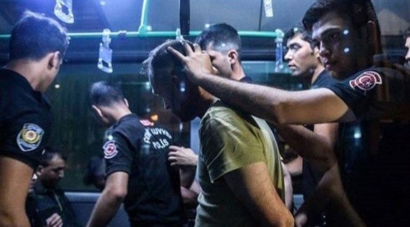 تركيا: اعتقال 54 موظفاً جامعياً سابقاً بتهمة الإنتماء لشبكة غولن