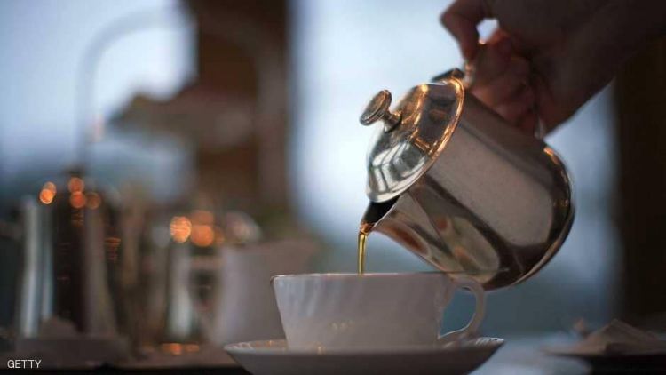 الشاي الساخن يحد من خطر الإصابة بالمياه الزرقاء
