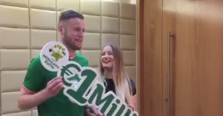 Ирландский футболист выиграл в лотерею 1 млн евро