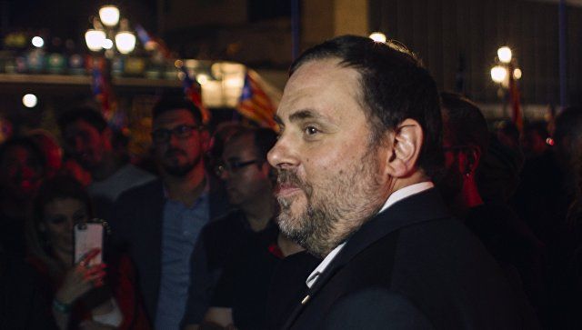 Суд оставил в заключении бывшего вице-премьера Каталонии Жункераса