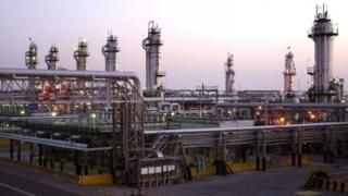 السعودية تحول اسم أرامكو النفطية إلى شركة مساهمة