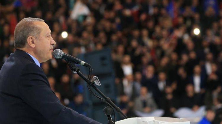 أردوغان يتوعد بمواصلة مداهمة جحور "غولن" الإرهابية