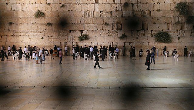 Социологи узнали мнение россиян о признании США Иерусалима столицей Израиля