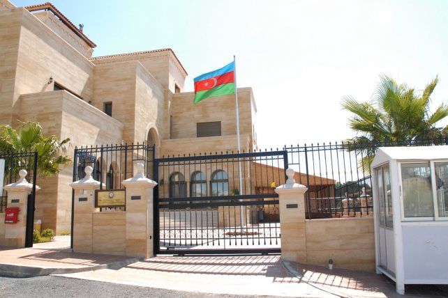 سفارة أذربيجان بالقاهرة تحيي الذكرى 28 عاما لمأساة 20 يناير