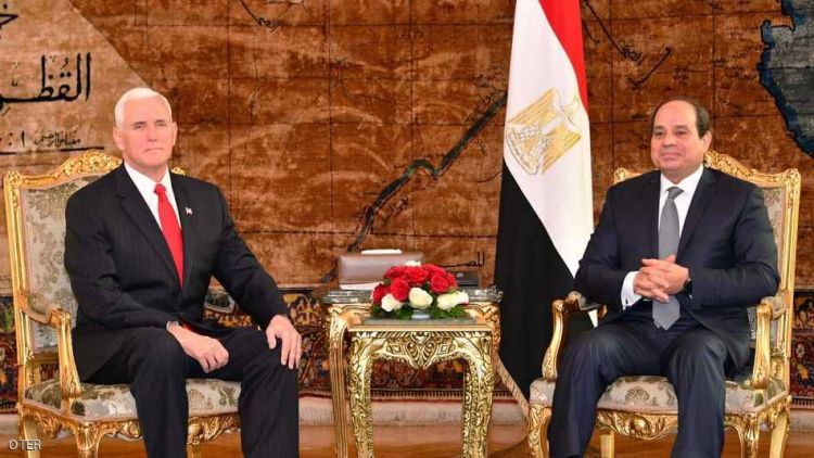 بنس يؤكد دعم واشنطن لمصر في مواجهة الإرهاب