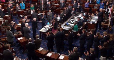 مجلس الشيوخ الأمريكى يؤجل التصويت على إنهاء إغلاق الحكومة لظهر اليوم