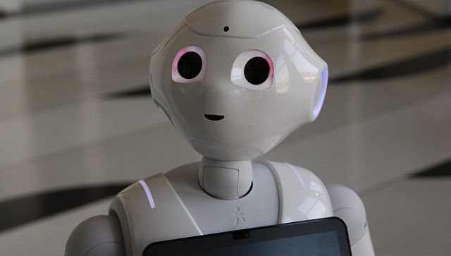 Первый в мире робот-продавец уволен через неделю после найма из-за "неуместных шуток"