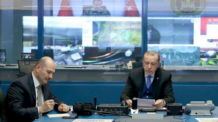 قادة عسكريون يطلعون أردوغان على آخر تطورات عملية "غصن الزيتون"