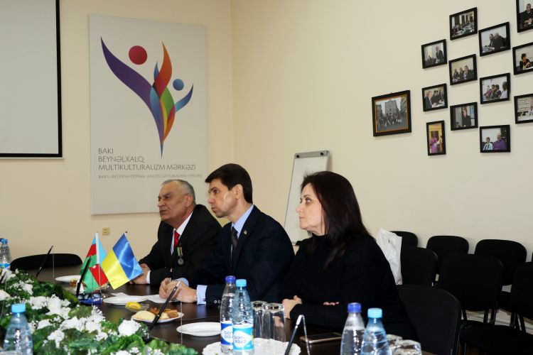 Состоялся визит Посла Украины в Бакинский центр мультикультурализма