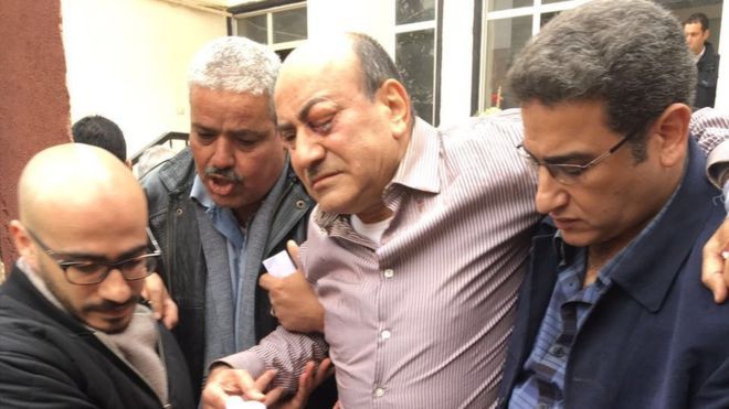 مصر: محامي أحد معاوني سامي عنان المستبعد من سباق الرئاسة يتهم الشرطة بمحاولة قتل موكله