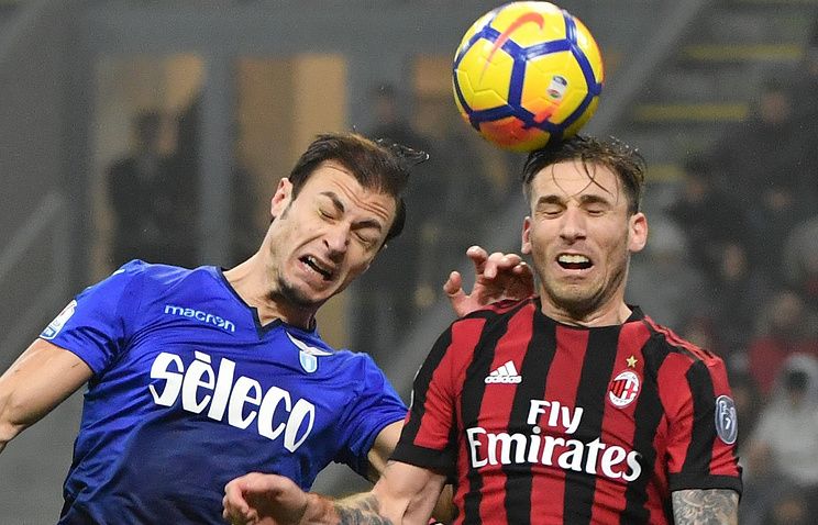 "Милан" и "Лацио" сыграли вничью в первом полуфинальном матче Кубка Италии