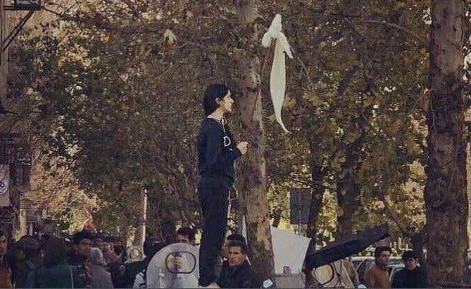 Вторая волна: протесты в Иране продолжаются