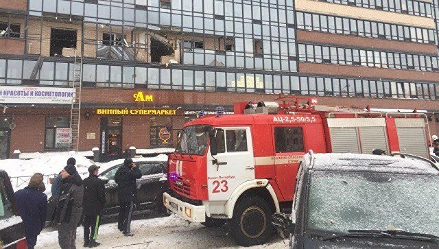 В Петербурге в многоэтажном доме прогремел взрыв