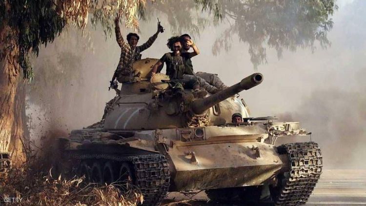 إصابة 4 جنود من الجيش الليبي بهجوم انتحاري