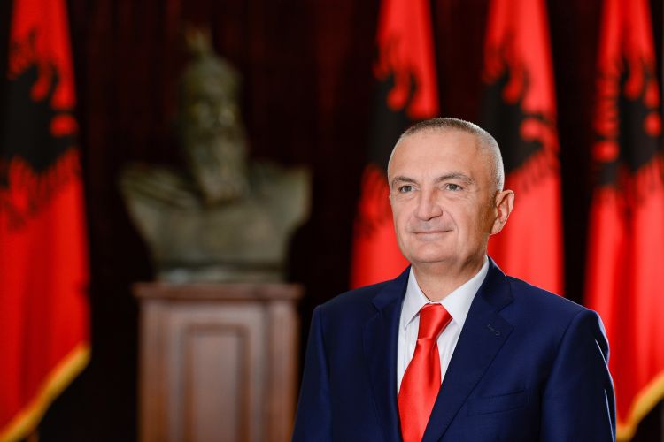Президент Албании посетит Азербайджан