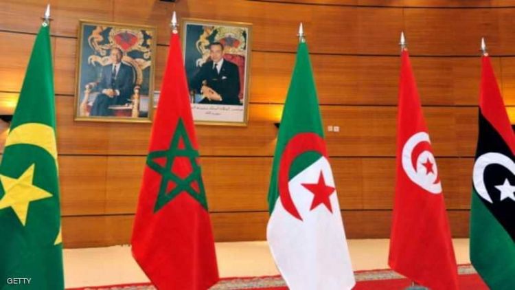 بوتفليقة يدعو إلى تنشيط اتحاد المغرب العربي