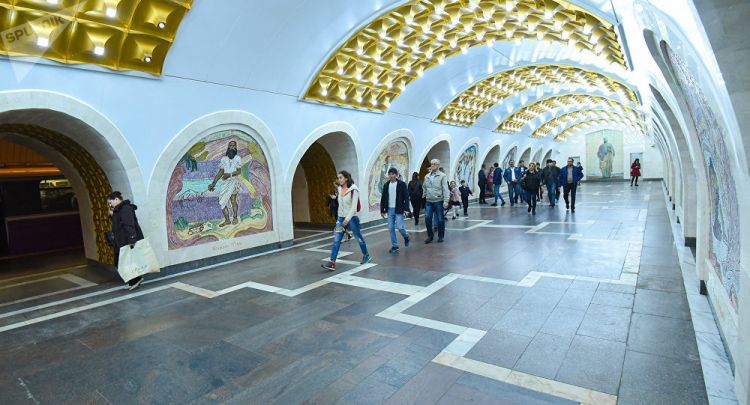 Бакинское метро вводит полный запрет курению