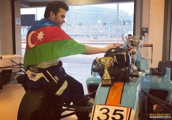 Азербайджанский автогонщик стал победителем соревнований в ОАЭ