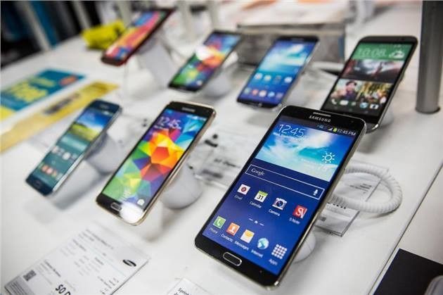 4 نصائح مهمة قبل شراء أي هاتف ذكي جديد في 2018