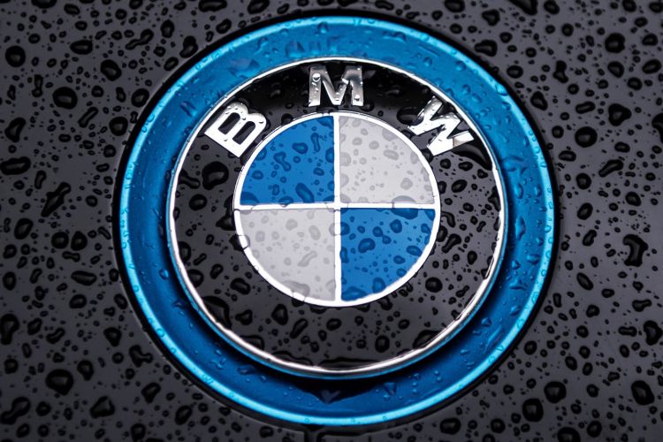 Немецкие СМИ обвинили BMW в манипуляциях с дизельными двигателями