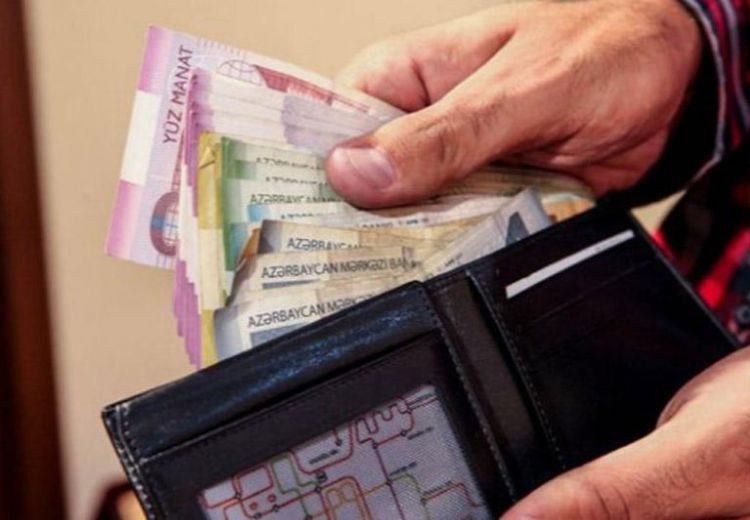 В Азербайджане могут повысить зарплаты