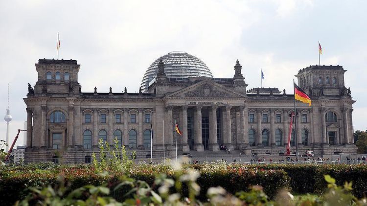 ألمانيا.. الادّعاء العام يحقق مع متهمٍ بـ"ارتكاب جرائم حرب" بسوريا