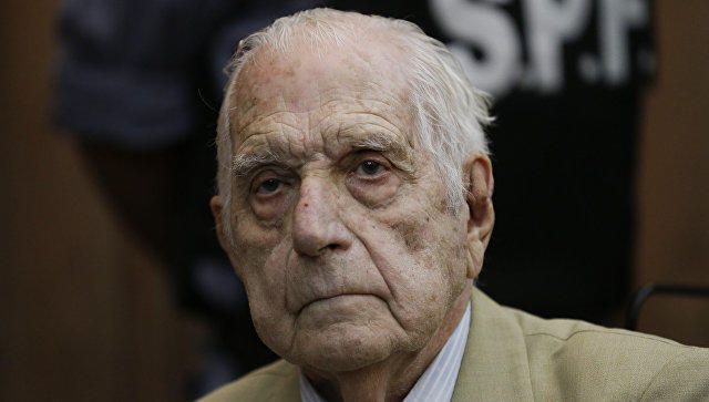 Argentinanın sonuncu diktatoru öldü