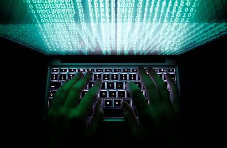 Взломавшие серверы ФРГ хакеры украли документы по Брекситу и Украине