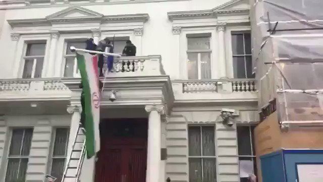 ماقصة "اقتحام السفارة الإيرانية" في لندن؟