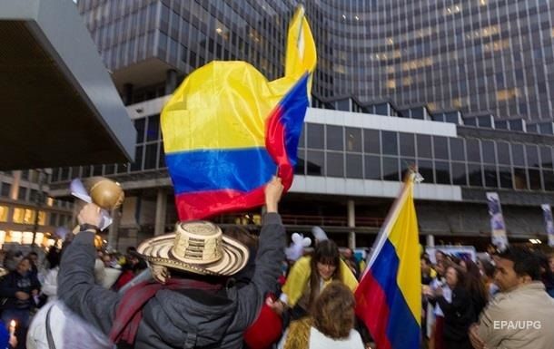 Власти Колумбии возобновили переговоры с повстанцами