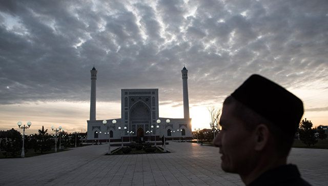 В Узбекистане готовят закон о количестве гостей на свадьбах и похоронах