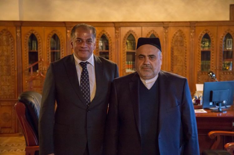 رئيس إدارة مسلمي القوقاز يستقبل السفير المصري بأذربيجان