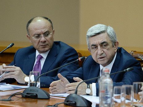 Непарламентская оппозиция Армении против выдвижения Сержа Саргсяна на должность премьера