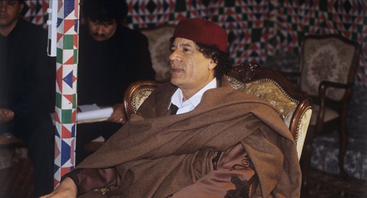 سفير ليبي يكشف مصير جثمان القذافي بعد 6 سنوات من مقتله
