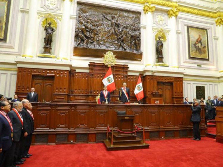 Perunun yeni prezidenti işə başladı
