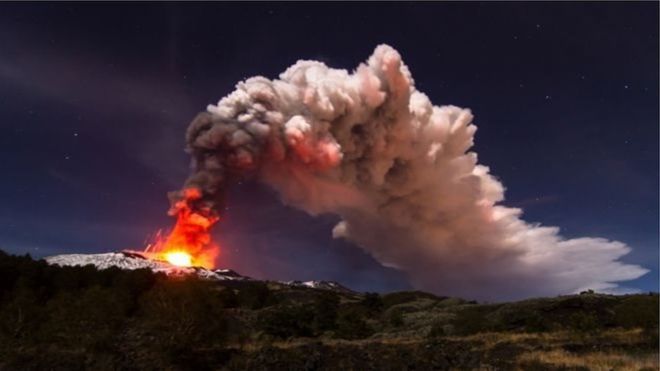 Ученые: вулкан Этна сползает к Средиземному морю
