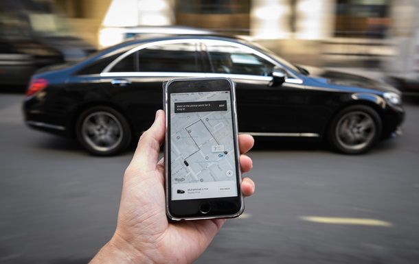 В Брюсселе таксисты взбунтовались против Uber