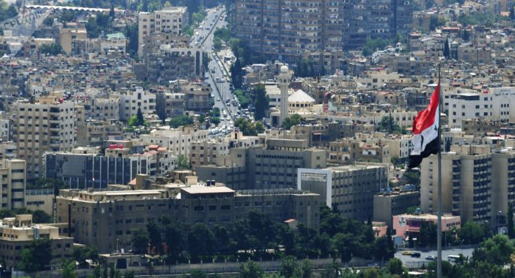 مقتل 27 شخصا وإصابة 58 آخرين في قصف للمسلحين على دمشق