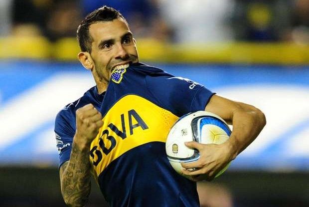Известный аргентинский нападающий получил травму, играя в футбол в тюрьме