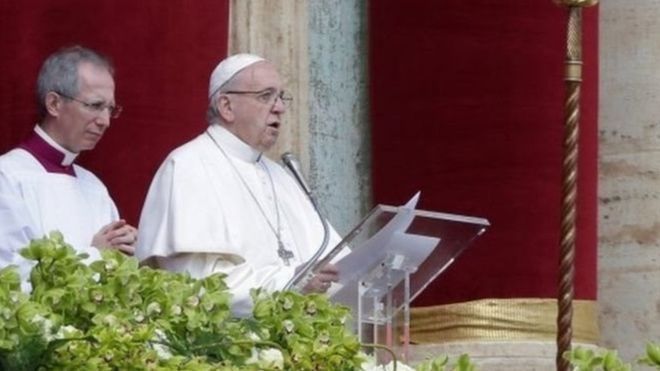 بابا روما يطالب "بإنهاء مذبحة سوريا"