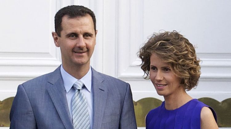 بالصورة: الأسد وعقيلته في زيارة عائلية لكريستين.. من هي؟