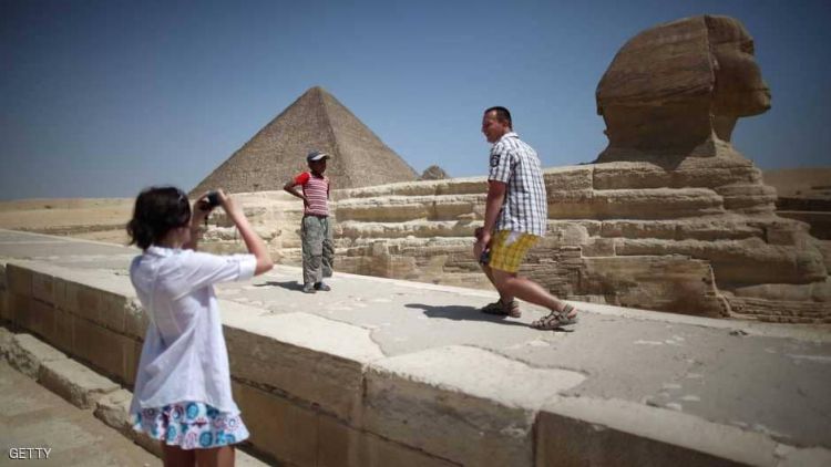 خطة مصرية لجذب سياح من "أسواق جديدة"