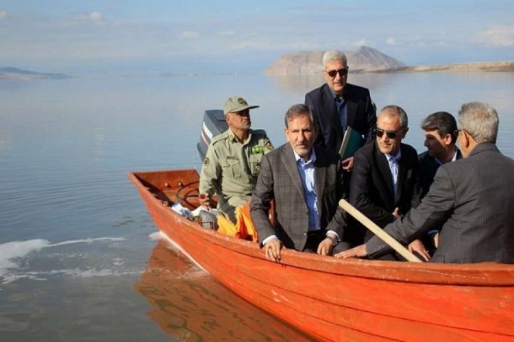 "İran hökuməti Urmiya gölünün qurumasına imkan verməyəcək"